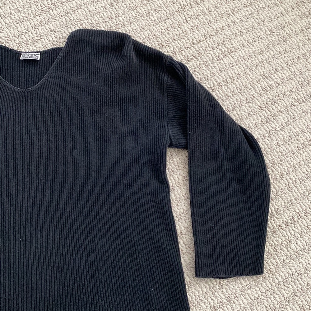 Black Ribbed Sweater - Picture 3 of 4